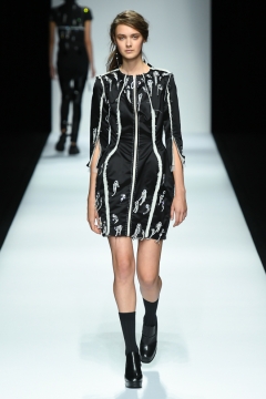 ANNE_SOFIE_MADSEN_SS17_022