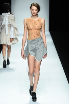 ANNE_SOFIE_MADSEN_SS17_027