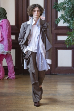 hedmaynerlookbookss19_002