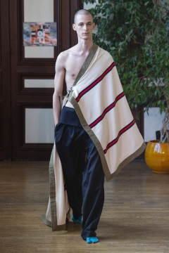 hedmaynerlookbookss19_008
