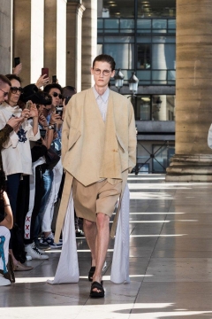 HED_MAYNER_SS18_003
