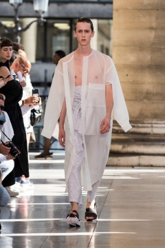 HED_MAYNER_SS18_013