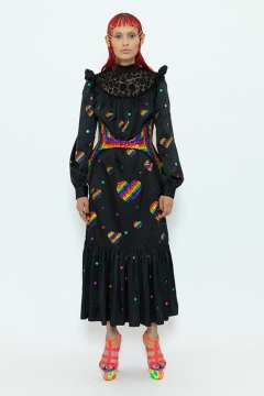 Model wears an outfit , as part of the women ready-to-wear summer 2020, women fashion week, Paris, Fra, from the house of Manish Arora Model wears an outfit , as part of the women ready-to-wear summer 2020, women fashion week, Paris, Fra, from the house of Manish Arora