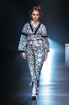 YOSHIKIMONO_SS20_look23